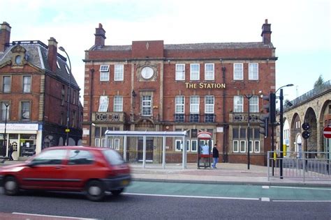 Guests can get to sheffield city centre, which is 4 km away. Station Inn 86 Wicker - SHEFFIELD PUBS & WMC's - Sheffield ...