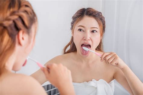 As you know, one cause of bad odor is bacteria, which is the main composition of plaque. How to Clean Your Tongue for Optimal Oral Health - Ask the ...