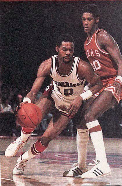 It's the event that makes college basketball one of the most intriguing and talked about sports in not just college athletics, but in the sport's world at large. arkansas basketball ron brewer | Ron Brewer vs. Johnnie ...