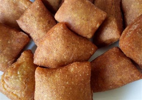 Nigerian buns recipe crunchy best nigerian buns step by step. Half Cake Mandazi Uganda - Recipe Of Quick Nutmegcinnamon ...