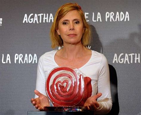 La tripulación hizo así historia con la circunnavegación más rápida del planeta. Nuevo trofeo para la Vuelta a España - MARCA.com