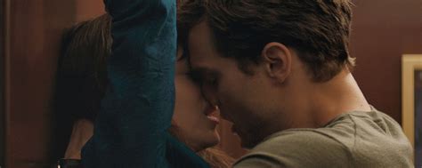 Der film ist schon jetzt einer der erfolgreichsten filme aller zeiten und sicherlich der erfolgreichste im diesem jahr. "Fifty Shades Of Grey" ist selbst der 90-jährigen Cutterin ...