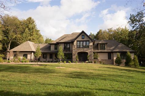 Old world custom homes is a custom home builder in ohio in cities like cleveland, columbus, medina, canton, & akron. Best Custom Home Builders in Ohio Before & After Photos