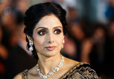 bollywood actress sridevi hd wallpapers free download ~ Fine HD ...