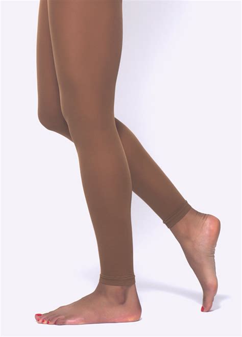 Our famous l'eggs & hanes pantyhose brands are still bestsellers and today those hosiery brands also offer tights, knee high socks, thigh high socks, footless styles and shaping hosiery as well as control top and sheer or reinforced toes. Diva Hosiery - FleshTone.net