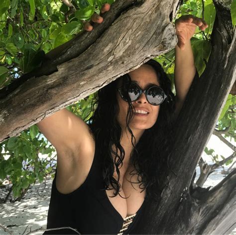 18 m subscribers 1,9 k posts. SALMA HAYEK - Instagram Picture 12/29/2018 - HawtCelebs