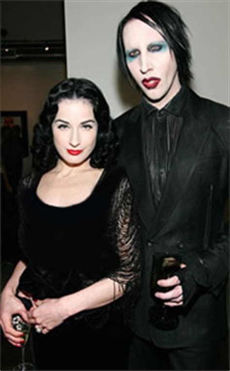 Burlesque dancer and designer dita von teese said the abuse claims leveraged against marilyn manson do not match her experience with the rocker, who she was briefly married to between 2005 and 2006. Celebrity Diet: Dita Von Teese | Healthy diet, Thin Waist ...