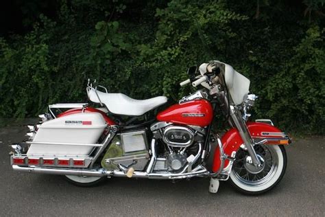 They step up in price and options from the classic up. 1977 Harley-Davidson 1,200cc Electra Glide Frame no ...