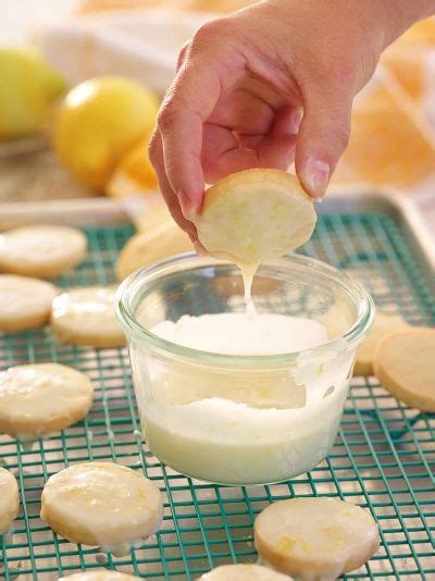 I like a gooey cookie. Trisha Yearwood Cookies : White Chocolate Cranberry ...