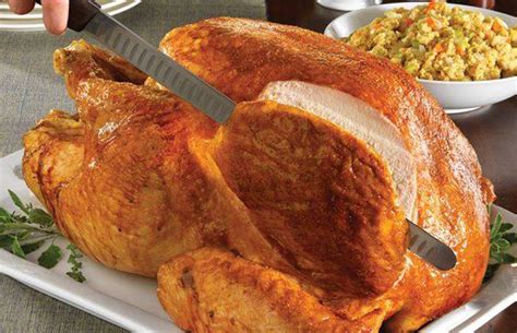 Turkey, mashed potatoes, sweet potato casserole, and other holiday favorites will be available in addition to the normal buffet items. Golden Corral Thanksgiving Dinner Menu - Lunch and dinner hours 11 am to 10 pm. - 5 film drama ...