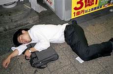 japanese sleeping streets drunk businessmen japan work photographer public tokyo testament strict culture metro documents snoozing phenomenon common pawel some