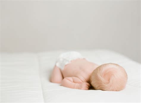 Storyfire with or without props. Pin on Minimalist Newborn Photography