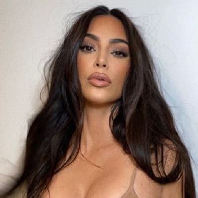 Kim was born on october 21, 1980, in los angeles, california, u.s. Kim Kardashian Net worth, Salary, Height, Age, Wiki - Kim ...