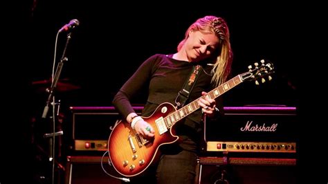 Nhưng luke shaw đã cả gan làm điều ngược lại. Joanne Shaw Taylor - No Reason To Stay - YouTube