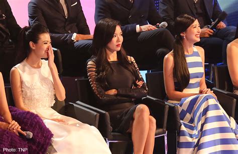 Joys of life (mediacorp, 2012). Rui En 'black face' at Star Awards draws online brickbats ...