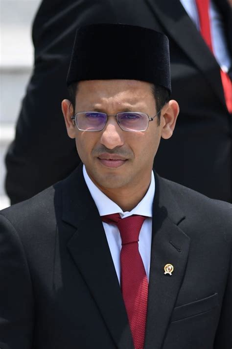 Namun, ia adalah orang indonesia asli. Nadiem Makarim, Mendikbud yang Paling Muda dan Bersemangat ...