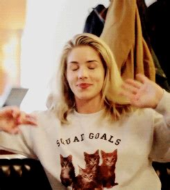 ♔ emily bett rickards gif hunt ♔ #340, small/medium, hq gifs of emily bett rickards.requested by anonymous. tumblr_o6z08nHZ0o1uhebndo2_250.gif (245×275) | Emily bett ...