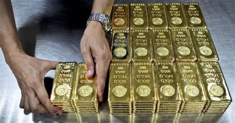 Search for gold investment 2020 here. Gold Price In Malaysia: 916 Gold Price in Malaysia 8 ...