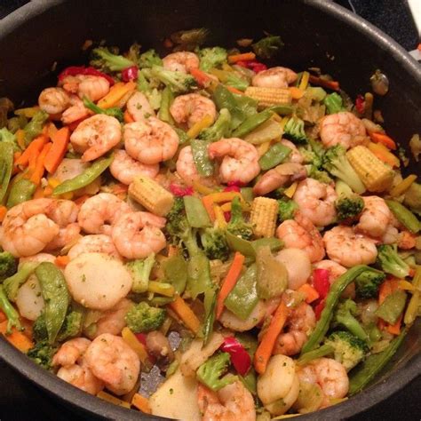 Heat the oil in a frying pan or wok, until it begins to smoke. Diabetic Shrimp Stir Fry Recipes