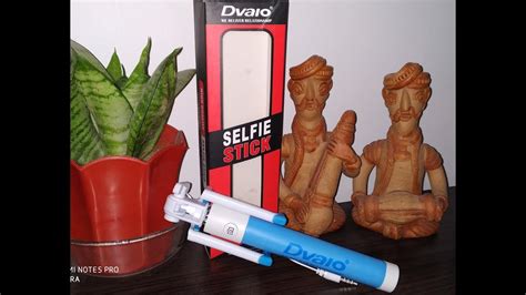 It opens with a blend of sweet aroma of fresh flowers and mask. Dvaio Selfie Stick Under Rs 200 | Unboxing | Review ...