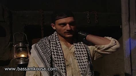 أما الفنانين الذين حصلوا على الجنسية الإماراتية كل من الفنان السوري الكبير ياسر العظمة والفنان الكبير بسام كوسا,. باب الحارة الادعشري : الحارة فاضية اليوم ، شو رأيك عكيد ...