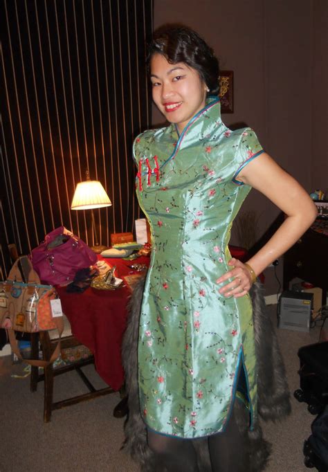 Normally, the enamel and the necrotic dentine insulate the sensitive dentine and pulp from these stimuli. Fucked In A Qipao - Soft Porno Movie