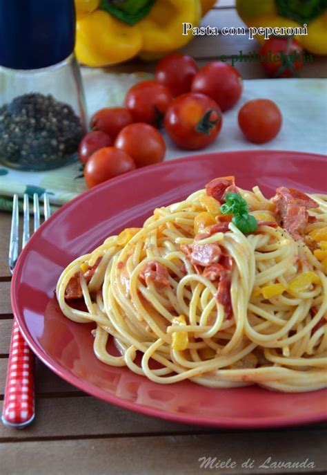 Una pietanza economica vi basteranno quindi solo tre ingredienti: Pasta con peperoni e philadelphia | Ricette, Idee ...