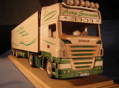 5 hal yang harus diperhatikan saat membuat sketsa bangunan. Foto Miniatur Truk Kontainer Dari Kayu - Info Mobil Truck