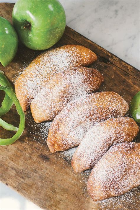 Apple fried pies recipe : You Butter Believe Paula Deen's Apple Pie Is Fried ...