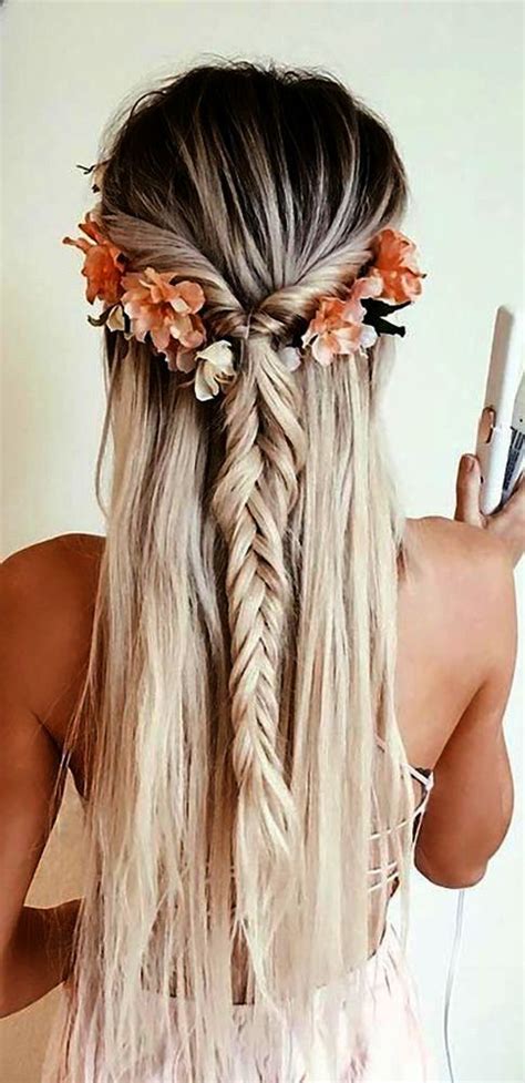 A hairstyle that s fancy but not pretentious and rather effortless than laborious is probably something any female wedding guest would want. Simple Wedding Guest Hairstyles DIY Wedding Hairstyles ...