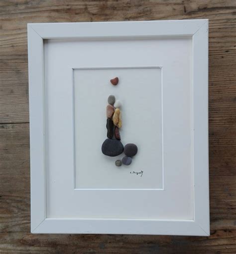 Pebble art couple, Couple pebble art, Couple gift, gift for bridal, wedding pebble art, home ...