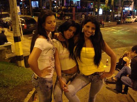 Why colombia nightlife is so famous? Medellin Nightlife Girls