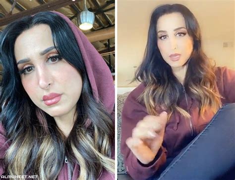 اجمل الفيديوهات هند القحطاني تستعرض صدرها ابيض طري جميلة ومثيرة وساخنة.هند القحطاني ترتدي فستان ازرق عاري مكشوف الصدر والافخاذ … قصة هند القحطاني بامريكا | انستقرام الناشطة هند القحطاني