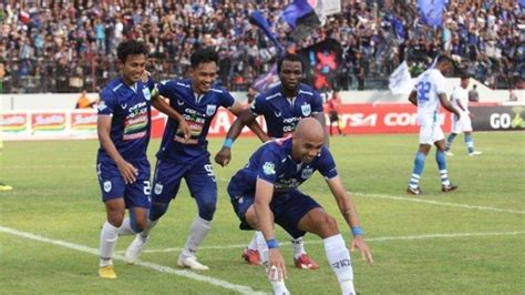 Klub ini bermain di kompetisi teratas malaysia, yaitu liga super malaysia. Skuad PSIS di Liga 1 2019, Gerilya Yoyok Sukawi dan Nasib ...