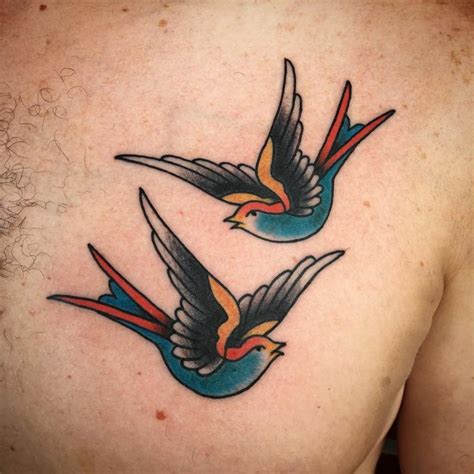 The sparrow, while not the flashiest bird type, has become a popular choice for tattoos. 65+ Cute Sparrow Tattoo Designs & Meanings - Spread Your Wings (2019)