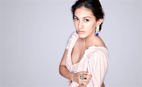 New amyra dastur 5k is part of indian celebrities collection and its available for desktop laptop pc and mobile screen. New Amyra Dastur 5K Wallpaper, HD Indian Celebrities 4K ...