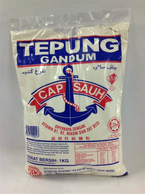 Sedang tepung gandum(whole wheat) dibuat dari semua bagian biji gandum,termasuk kulit dan intinya,makanya tepung gandum(whole wheat) dulu, orang memakan tepung gandum utuh. Kilang Tepung Gandum Cap Kunci