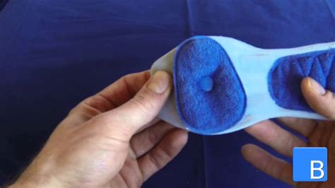 Tape dein en tennisarm ganz einfach mit hilfe unseres ausführlichen anleitungsvideos tennisarm tapen anleitung. Review: EpiPoint Ellbogenbandage - YouTube