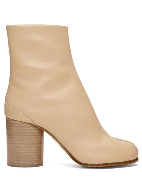 There are 6 maison margiela tabi for sale on etsy, and. Maison Margiela Brushed Effect Tabi Boot - Nude | Garmentory