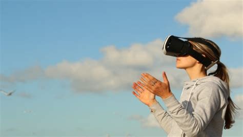 6 months ago shemale cum, sperma schlucken deutsch. 5 Best Self-Contained Virtual Reality Headsets | Techno FAQ