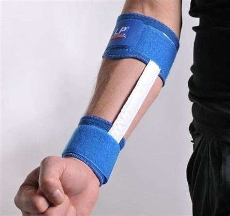 Der tennisarm ist keine entzündung (sondern die ursache ist eine muskelverkrampfung). Tennisarm bandage kopen? - Monozorg.nl - Bekijk de bandage ...