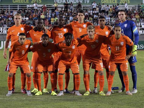 Met nieuws, wedstrijden en spelers. U19 EURO » Nieuws » Spanje schakelt Nederland uit op jeugd-EK