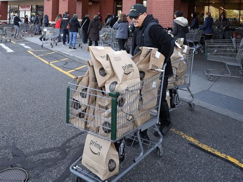 Continue to the us site. 'It's like being in a sci-fi nightmare film': Whole Foods ...