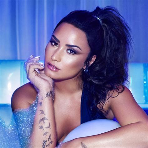 Demetria devonne lovato was born on august 20, 1992 in albuquerque, new mexico & raised in dallas, texas. DEMI LOVATO for Sorry Not Sorry, July 2017 - HawtCelebs