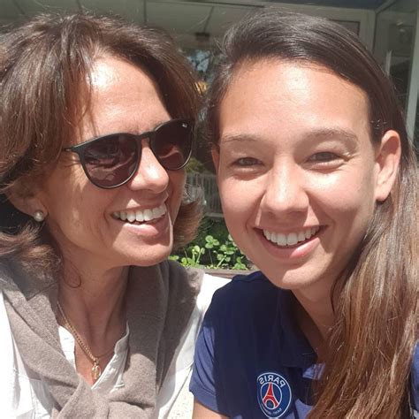 Christiane endler quedó como segunda mejor arquera en los premios the best. Christiane Endler Pareja : Pamela Diaz Tiene Condiciones ...