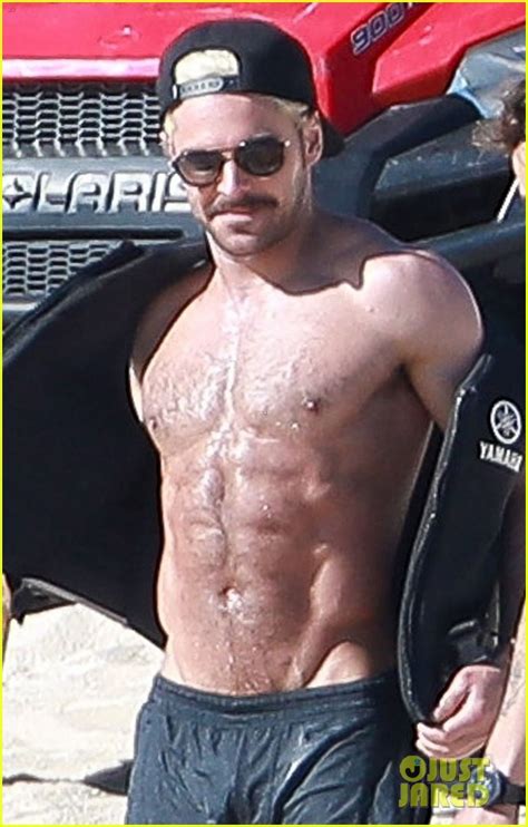 Born october 18, 1987) is an american actor and singer. Zac Efron Shows Off His Abs During Mexico Vacation | Photo ...