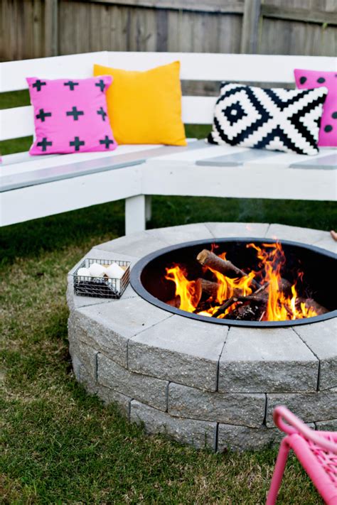 Now, you can impress your friends by a do it yourself outdoor fire pit. 31 DIY Outdoor Fireplace and Firepit Ideas