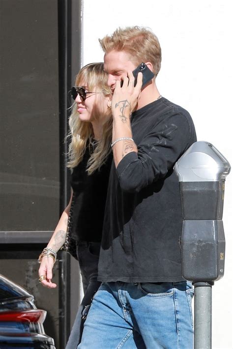 Find out when cody simpson is next playing live near you. MILEY CYRUS and Cody Simpson Out for Lunch in Los Angeles ...