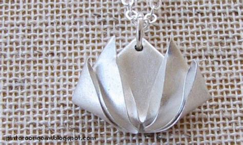 Atau, ingin mengubah warna font? Kalung Origami Seharga $ 135 USD | Cara Membuat Origami ...