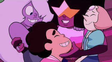 Two years have passed since steven universe resolved the ongoing conflict between earth and the diamonds and brought peace to the galaxy, seemingly allowing steven and the crystal gems to live happily ever after. Steven Universe, intervista a Rebecca Sugar - Movieplayer.it